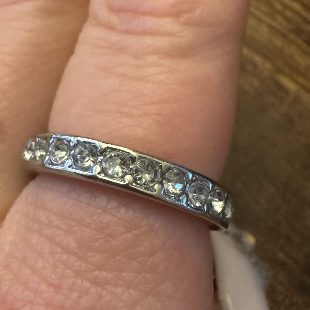 CZ ring - Picture 2 of 2